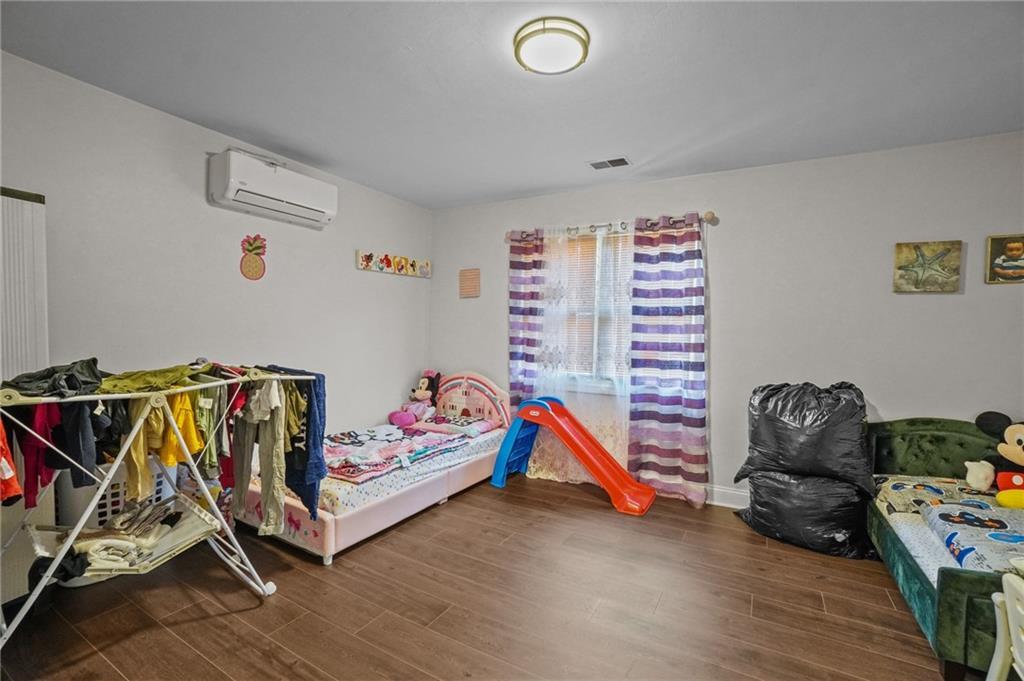 Bedroom #1 12x14 - 46 Ridgeway Ave