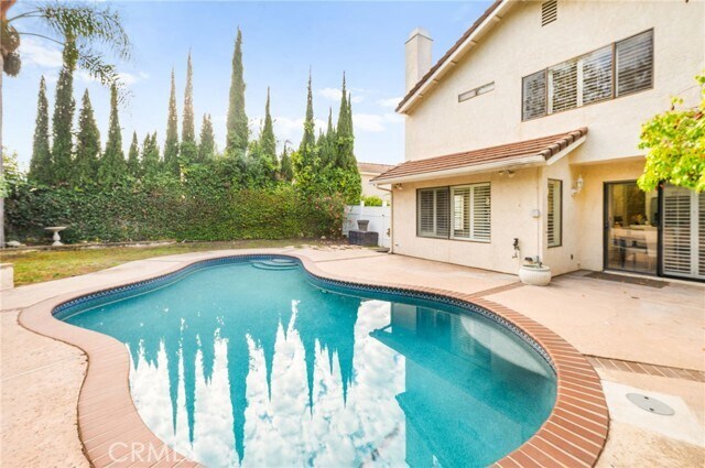 Building Photo - 24862 Vista Rancho