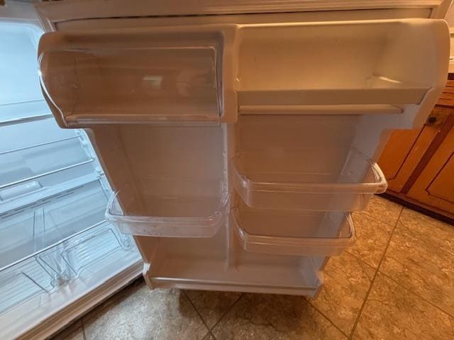 Building Photo - 145 Center St