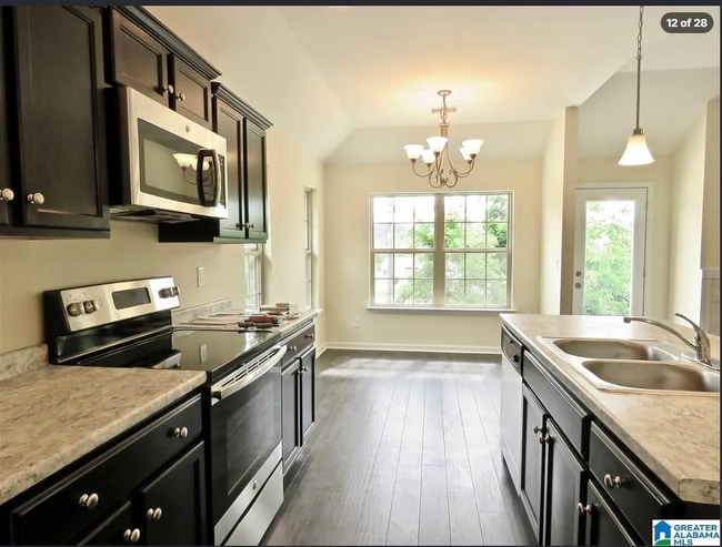 Building Photo - 5623 Goodwin Ct