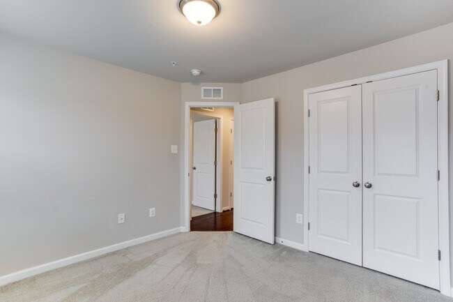 Building Photo - 4216 WOODSPRING Ln