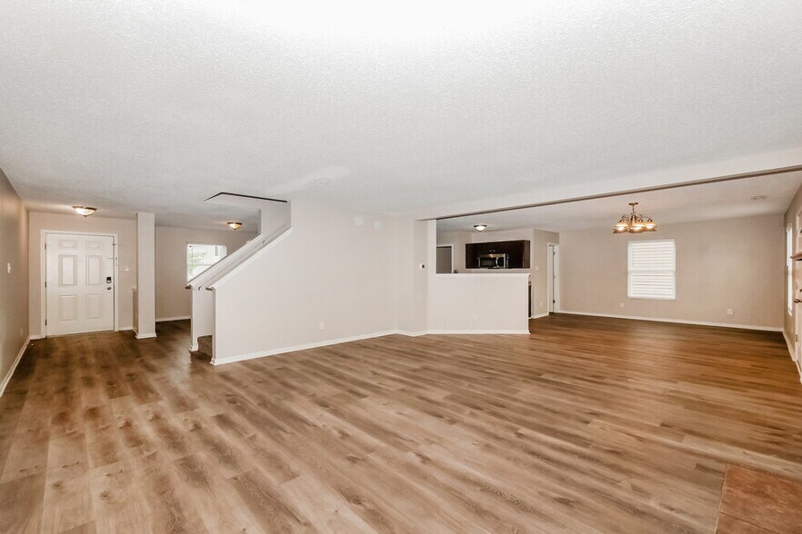 Building Photo - 7763 Amadeus Dr