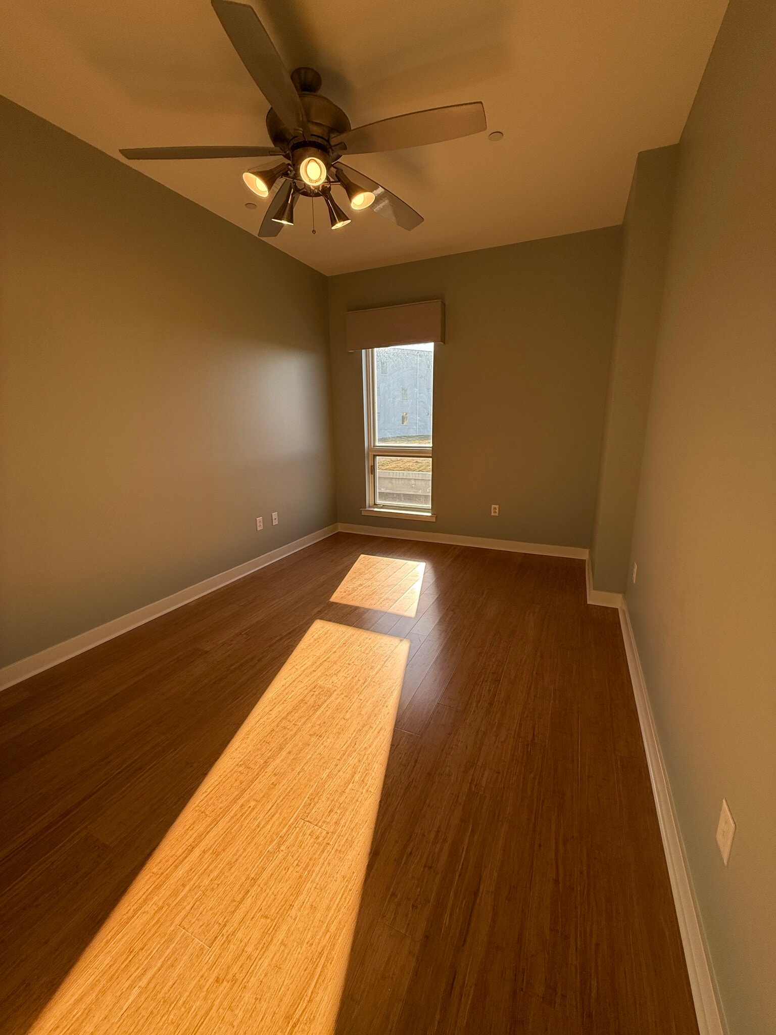 Building Photo - 530 Harlan Blvd