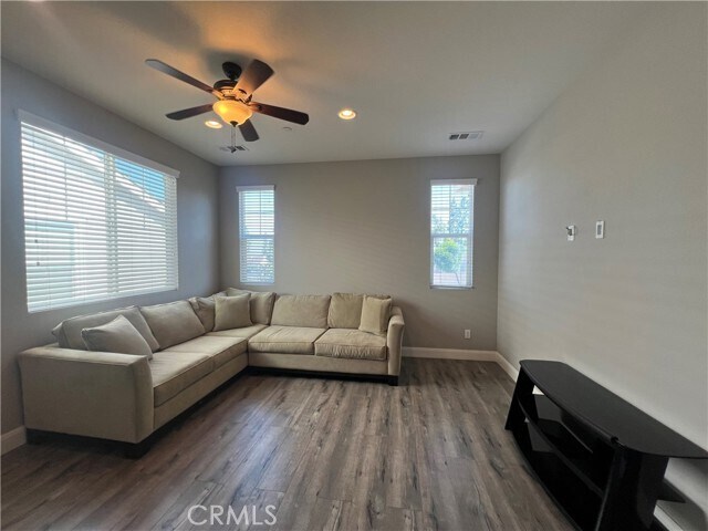 Building Photo - 9735 La Vine Ct