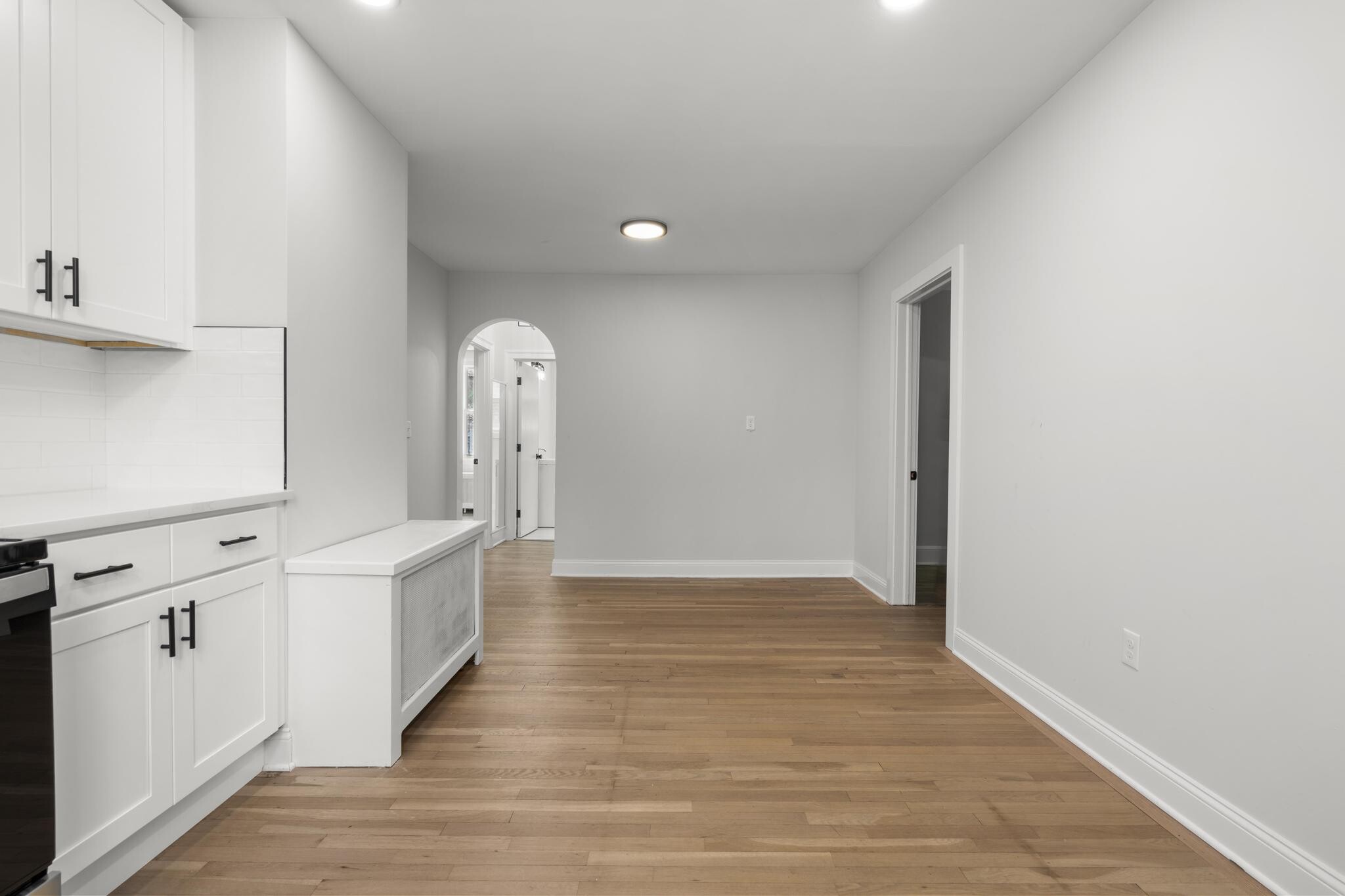 Building Photo - 1070 Whitney Ave