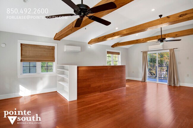 Building Photo - 18870 Highland Dr