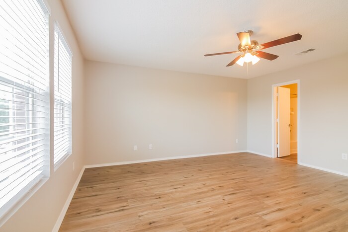Building Photo - 3125 Autumn Run Dr