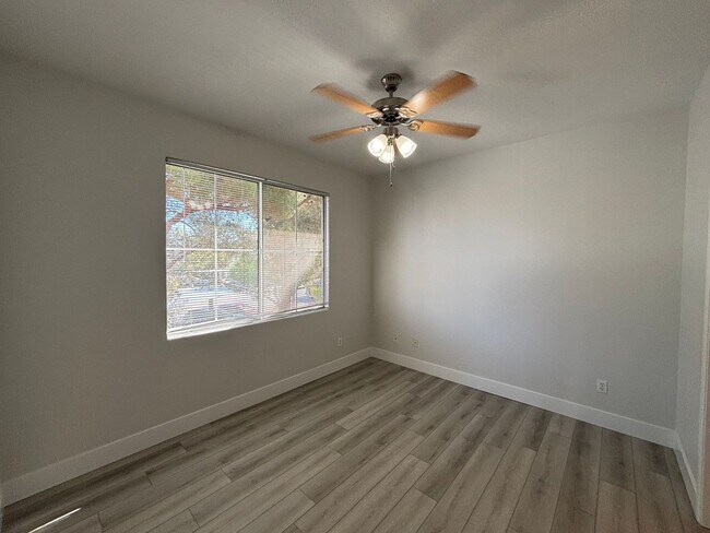 Building Photo - *CUTE 2 MASTER BEDROOM CONDO IN GATED COMMUNITY!!*