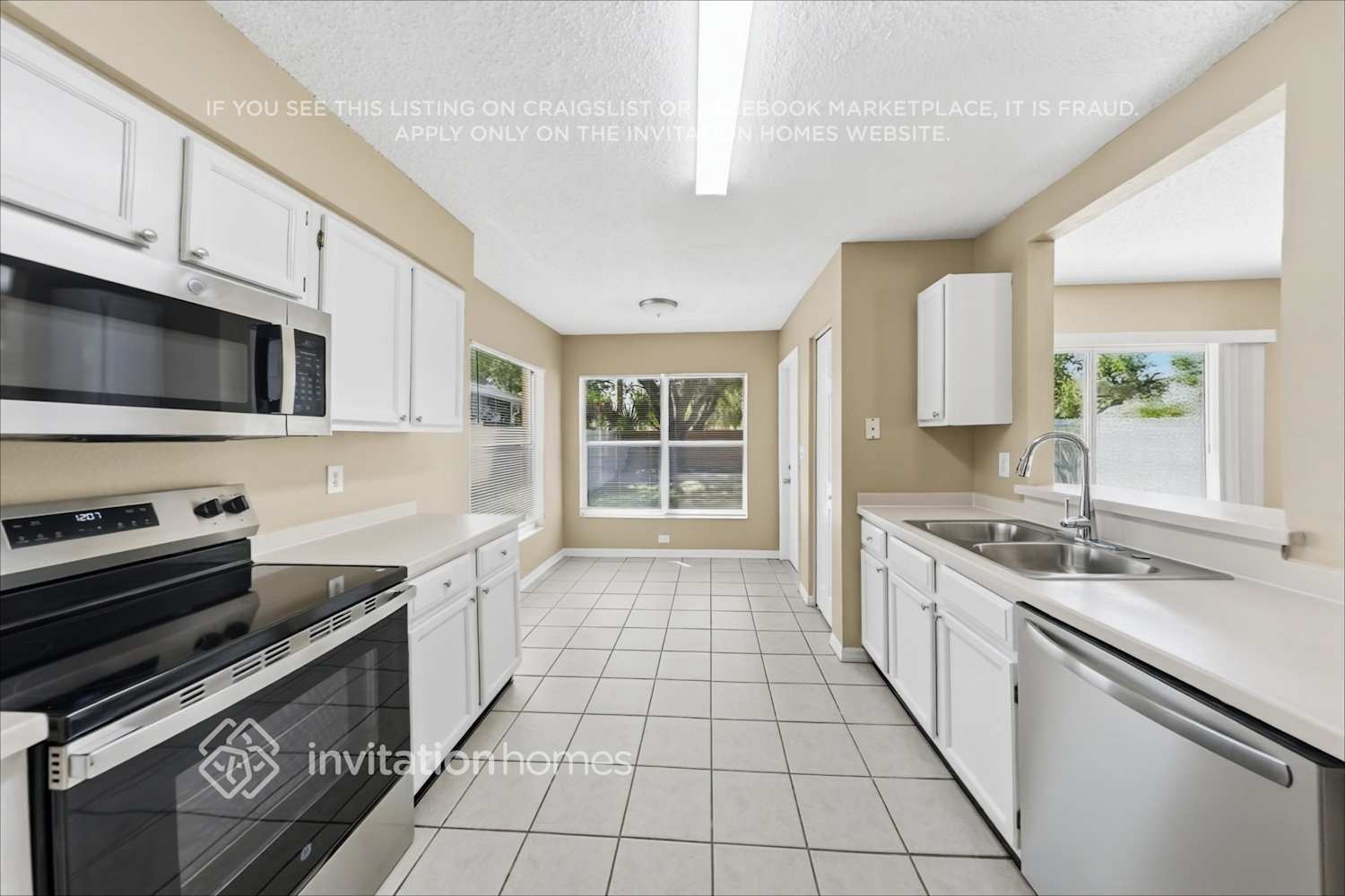 Building Photo - 1609 Prowmore Dr