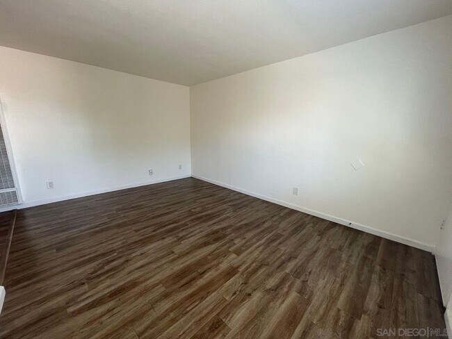 Building Photo - 4515 Bancroft St