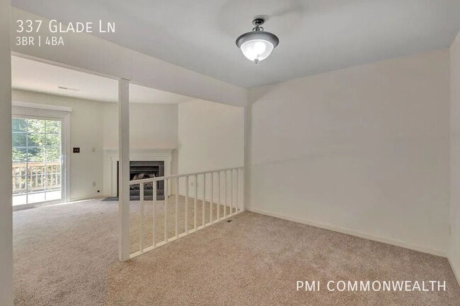 Building Photo - 337 Glade Ln
