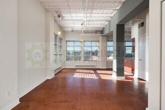 Building Photo - CALL US TODAY AT (505) 808-6467 TO SCHEDUL...