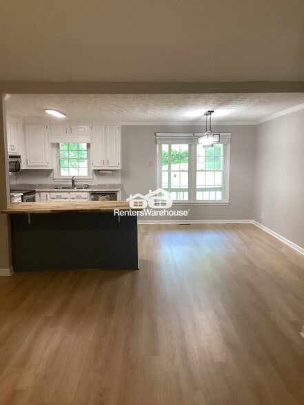 Building Photo - 960 Garner Spring Ln
