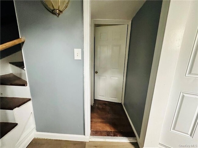 Building Photo - 56 Glenwood Ave