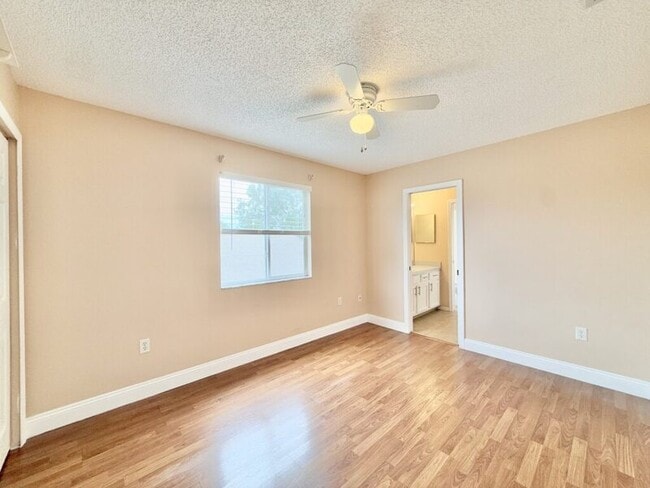 Building Photo - 1647 Gray Bark Dr