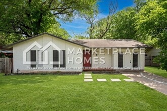 Building Photo - 4605 Brassiewood Dr