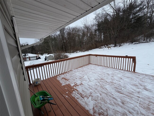 Building Photo - 17 Dover Dr