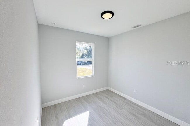 Building Photo - 1153 Chalmer Terrace