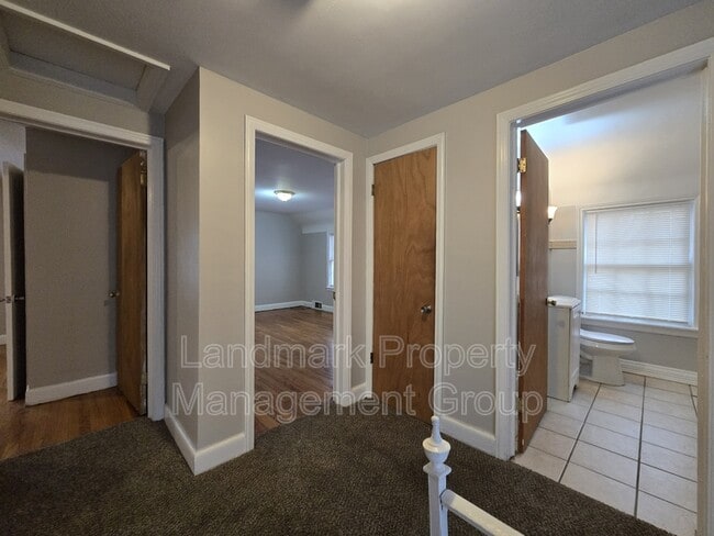 Building Photo - 10978 Craft St