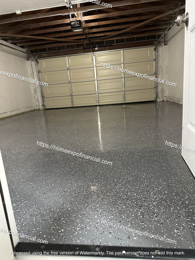 Building Photo - Nice Home For Rent