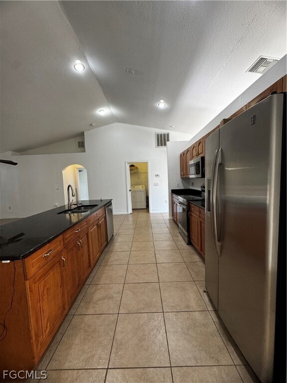 Building Photo - 3728 Tareco St