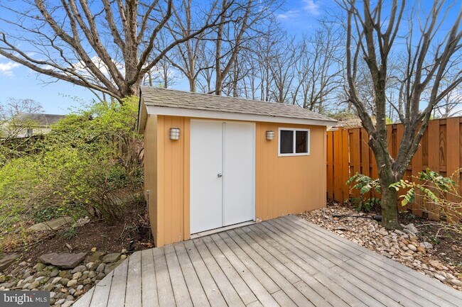 Building Photo - 6337 Beryl Rd