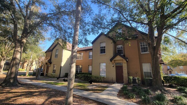 Building Photo - 2/2 First Floor Condo in Azur at Metrowest