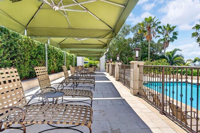 Building Photo - 345 Bayshore Blvd