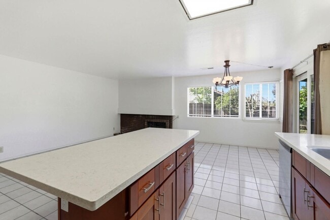 Building Photo - 1197 Barrington Ct