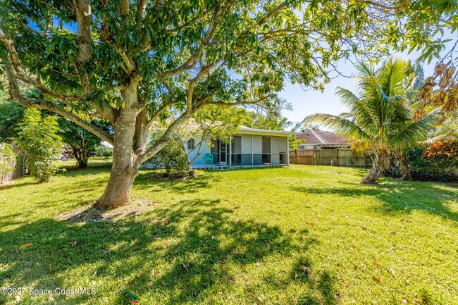 Building Photo - 175 22nd Ave