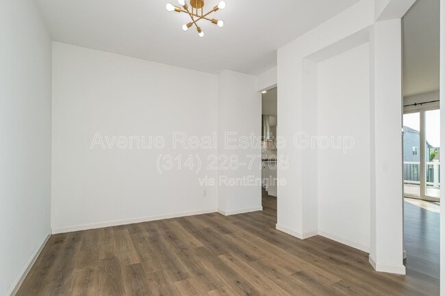 Building Photo - 608 Highland Pr Dr
