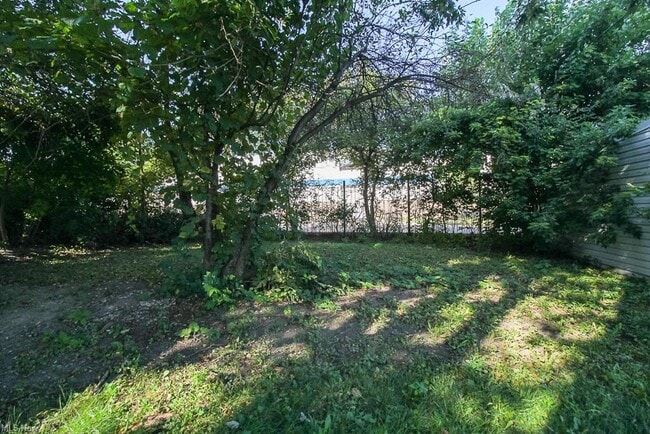 Building Photo - 3992 E 26th St