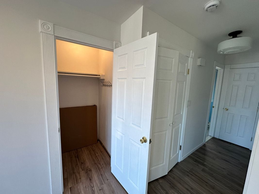 Building Photo - 14 Hilltop Terrace