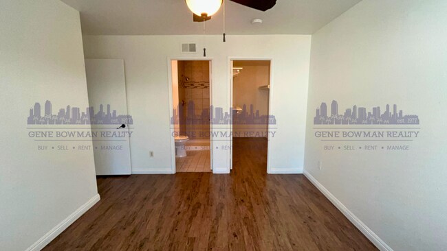 Building Photo - 6840 Simi Pl