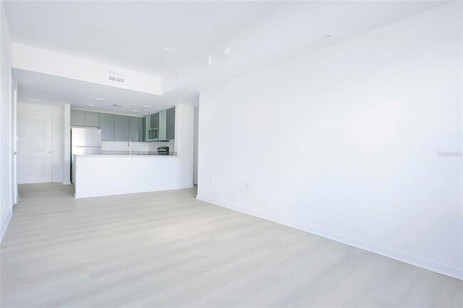 Building Photo - 5579 Millennia Park Dr