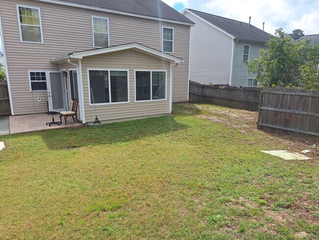 Building Photo - Wonderful Four Bedroom Home Located in Northeast Columbia!