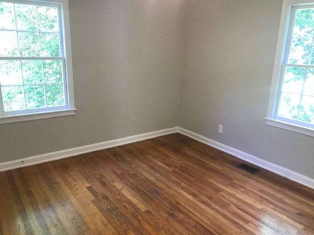 Bedroom - 1614 Columbia Cir