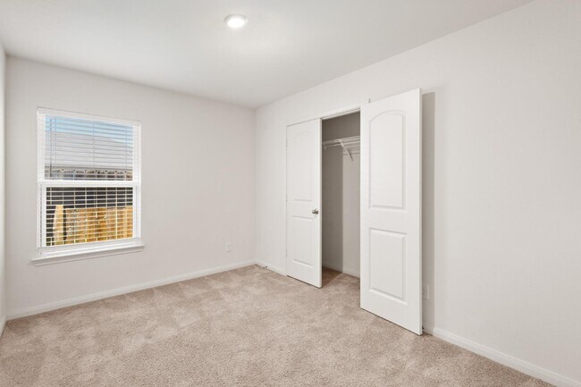 Building Photo - 15214 Harbor Lndg