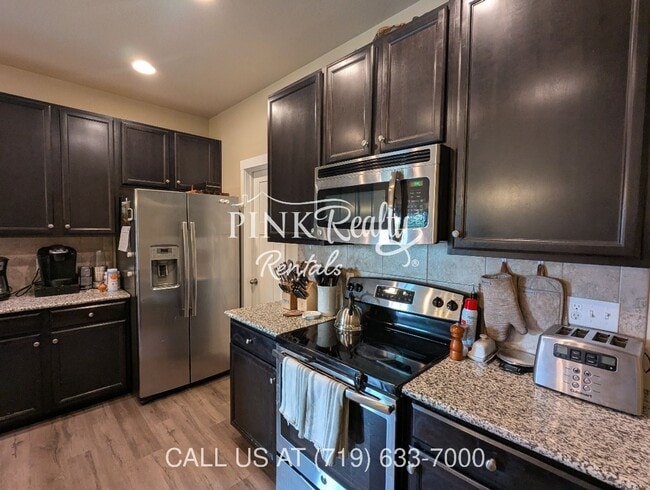 Building Photo - 7341 Tributary Ct