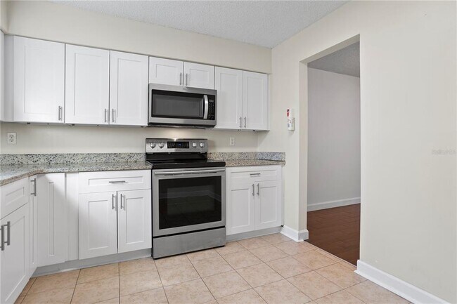 Building Photo - 200 St Andrews Blvd