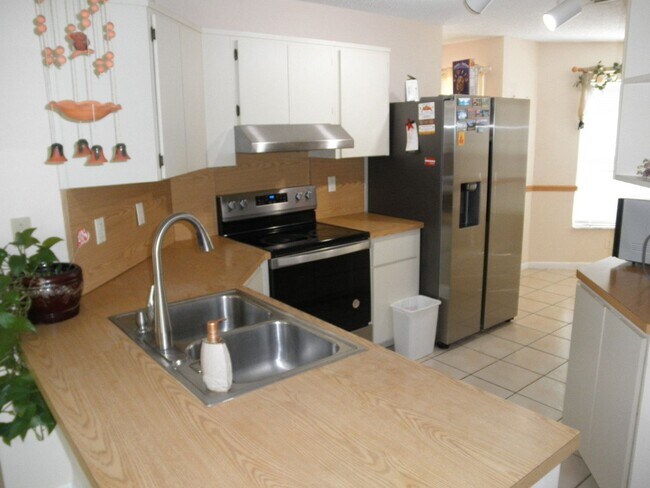 Building Photo - Caldwell Heights In Boca Raton