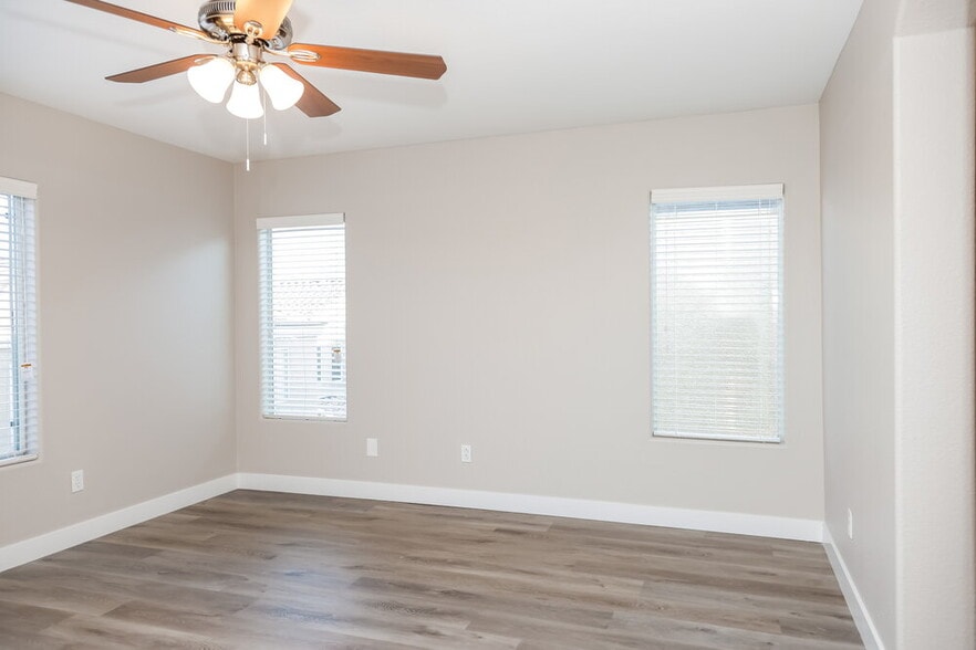 Building Photo - 9552 Scorpion Track Ct