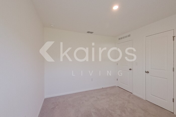 Building Photo - 7955 97th Ct