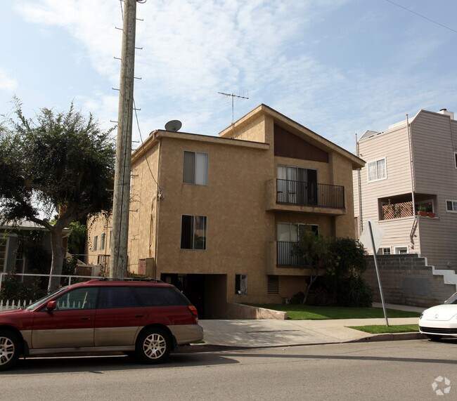 Building Photo - 11874 Iowa Ave