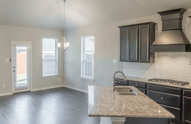 Building Photo - 1017 Lake Cypress Ln