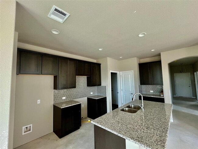 Building Photo - 5327 Bruno St