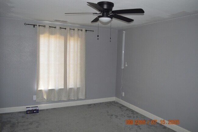 Building Photo - 249 Damara Ct