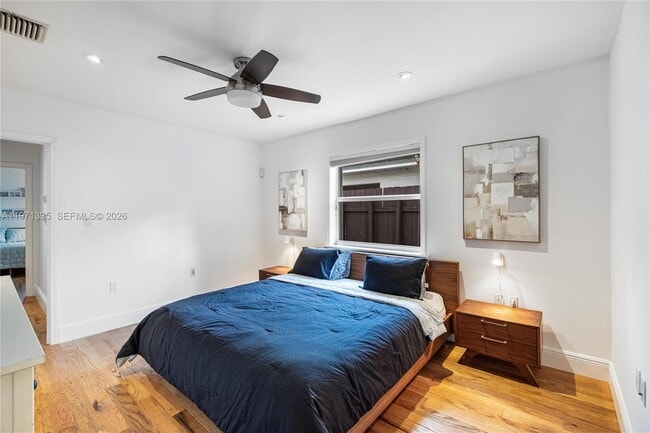 Building Photo - 4150 Ventura Ave