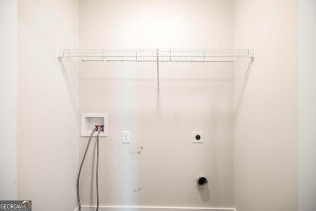 Building Photo - 101 Shasta Dr