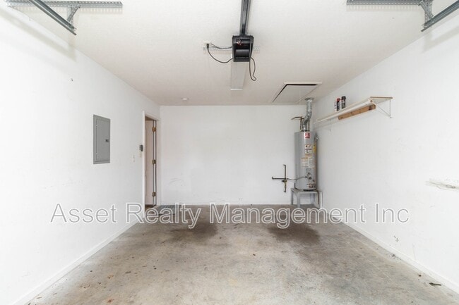 Building Photo - 3211 Misty Hill Way